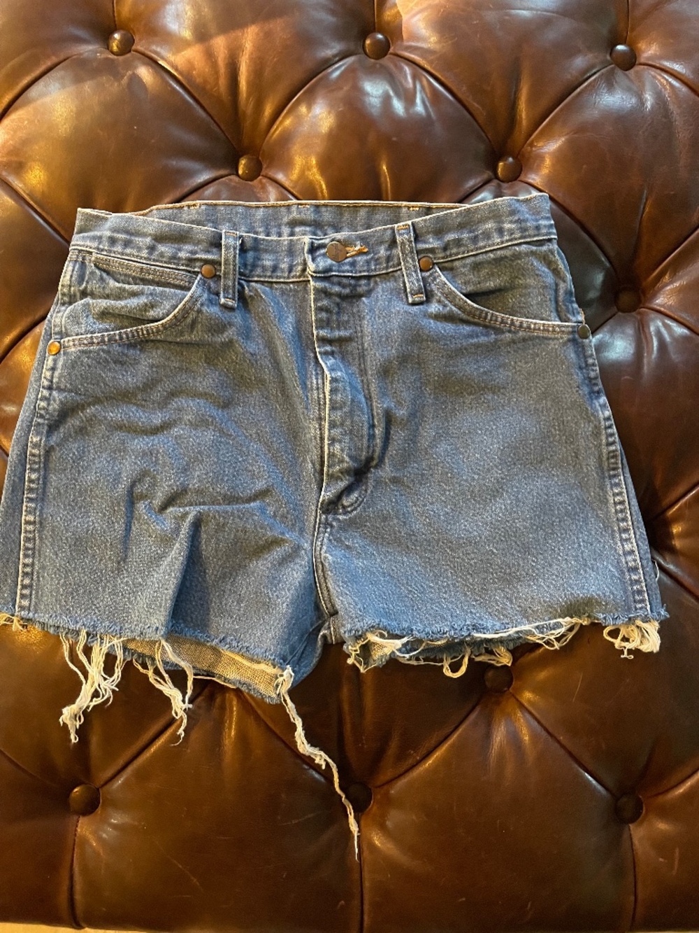 Vintage wrangler denim cut off shorts